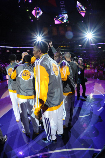 西蒙尼：我很欣赏拉菲尼亚，他和佩德里的复出让巴萨如虎添翼（西蒙尼称赞拉菲尼亚：与佩德里一同复出让巴萨战力大增）