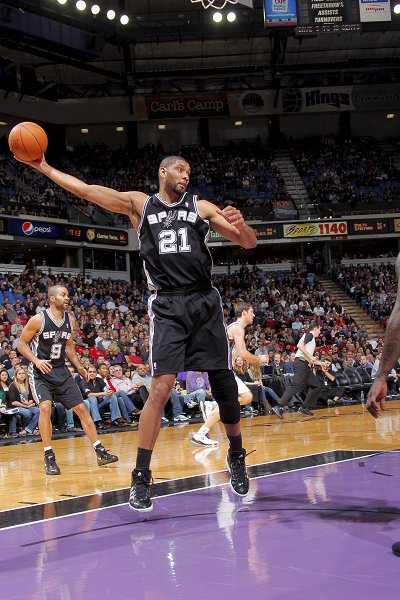 卡萨诺：我曾说过穆里尼奥已经废了，现在阿莱格里也快了（卡萨诺：曾言穆里尼奥已不行，如今阿莱格里也逼近这一步）